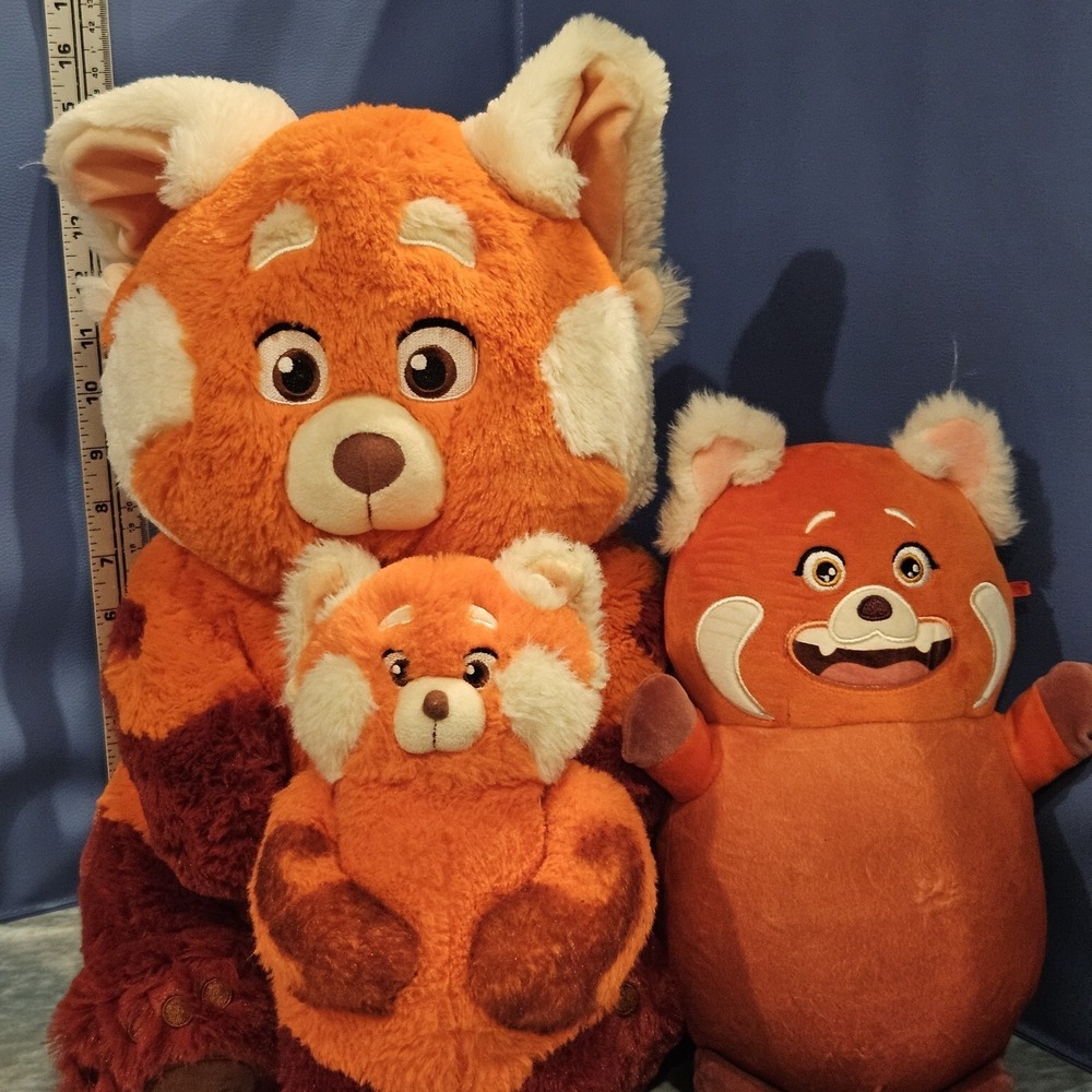 Disney Pixar Turning Red Mei Red Panda Plush Bundle Lot Of 3 16" HugMees